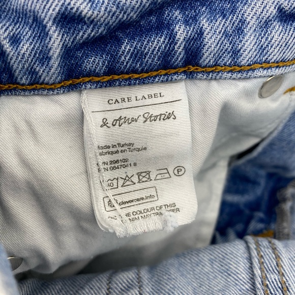 Stockholm Atelier Pintuck High Waisted Mom Jeans - Picture 10 of 14